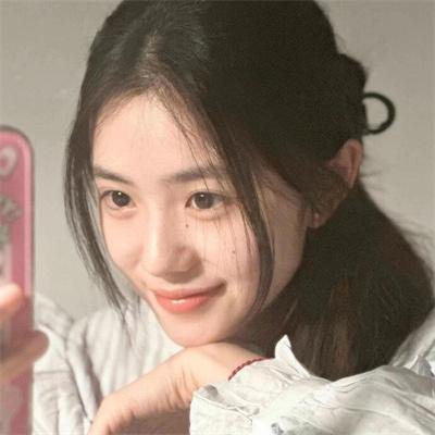 彩凤云裳